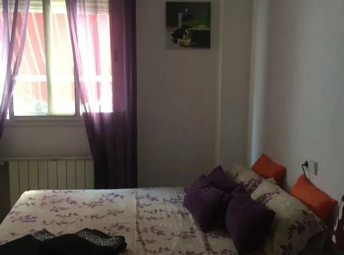 Quarto em Acomodações Particulares Dulces Suenos